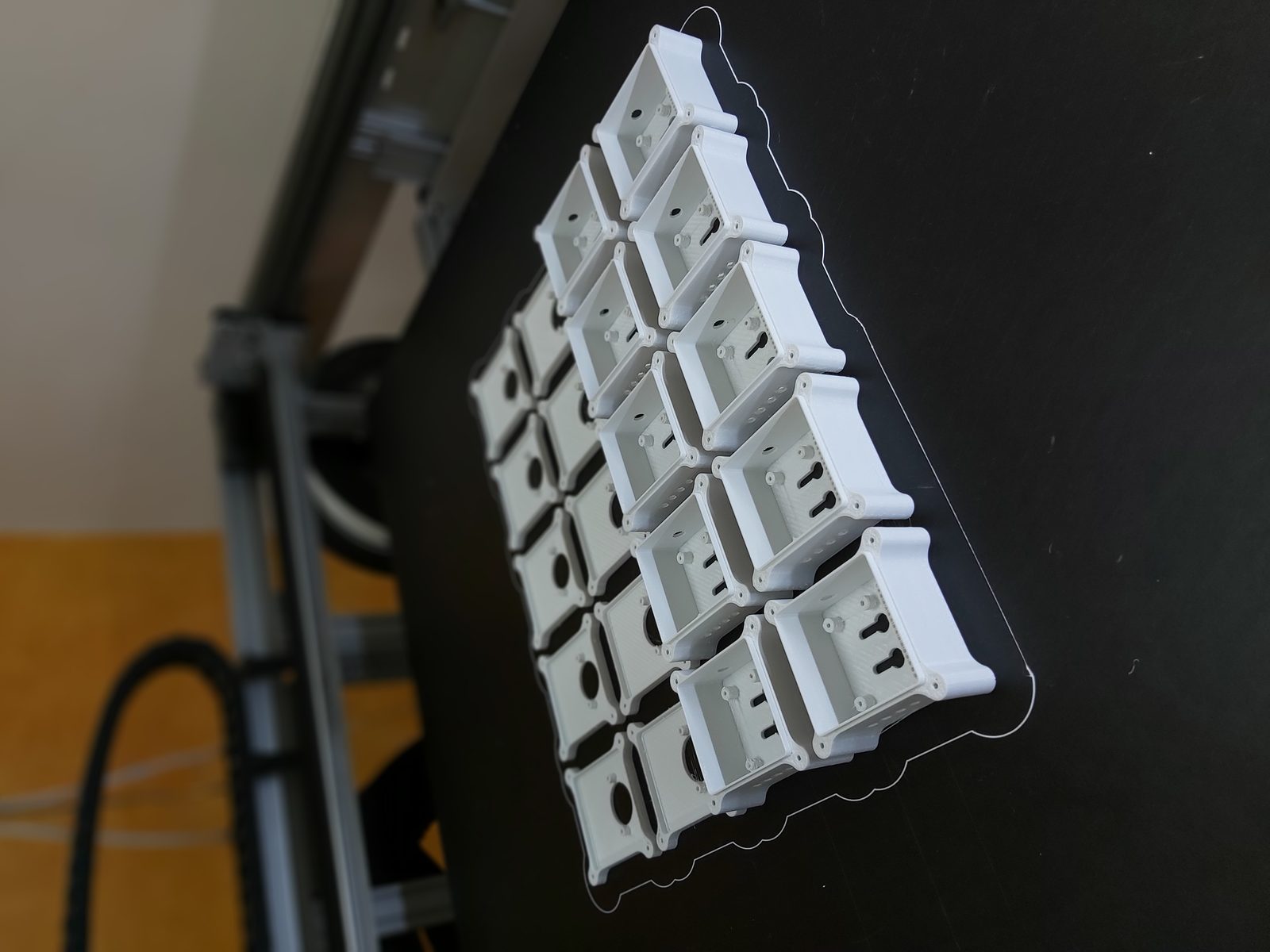 // enclosure housings · batch run